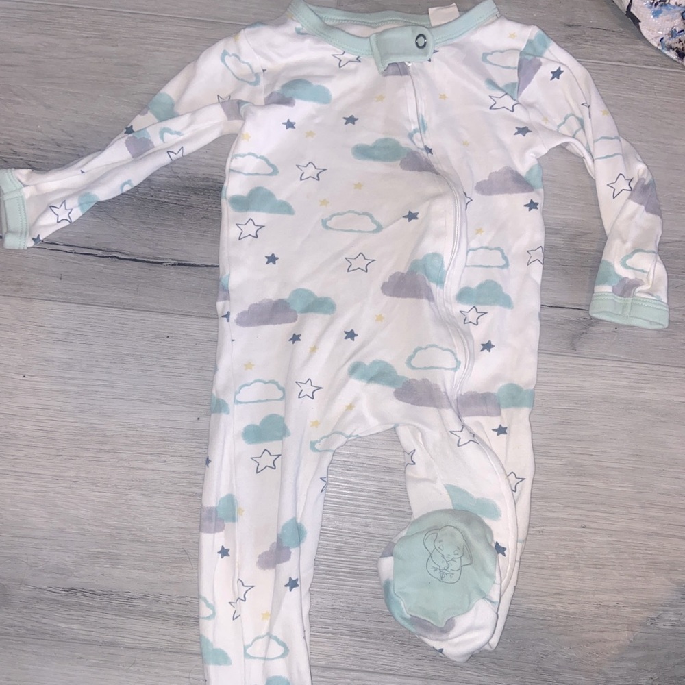 Finn+Emma Disney Baby Dumbo Zipper Footed Pajama sz 6-9months